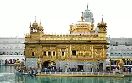 Amritsar’s Tourism on the Mend: Hotels Hope for Full Recovery by Year-End