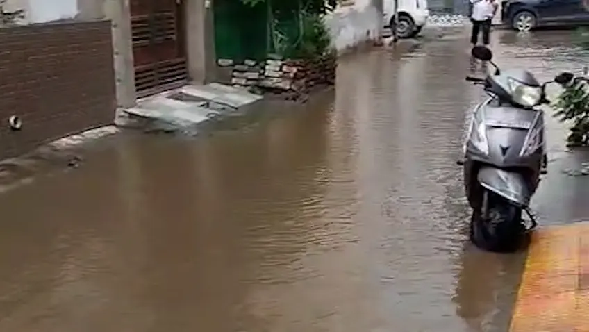 Ward 27 in Crisis: A Little Rain, A Lot of Water in Zirakpur