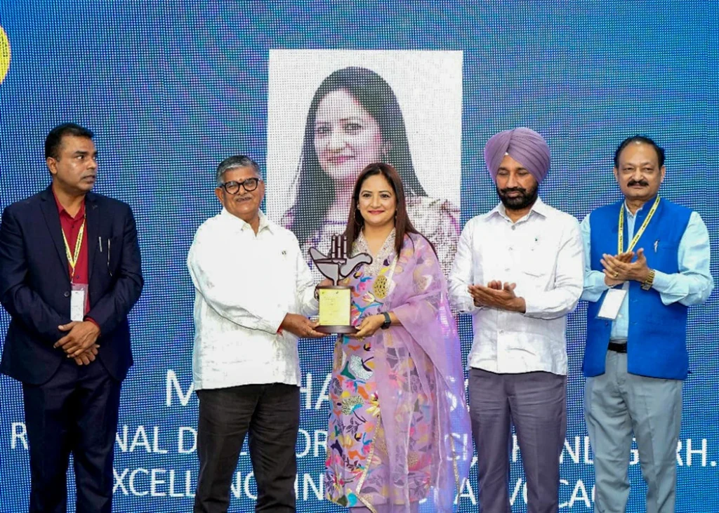 Ms. Bharti Sood Honoured with ‘Excellence in Policy Advocacy Award’