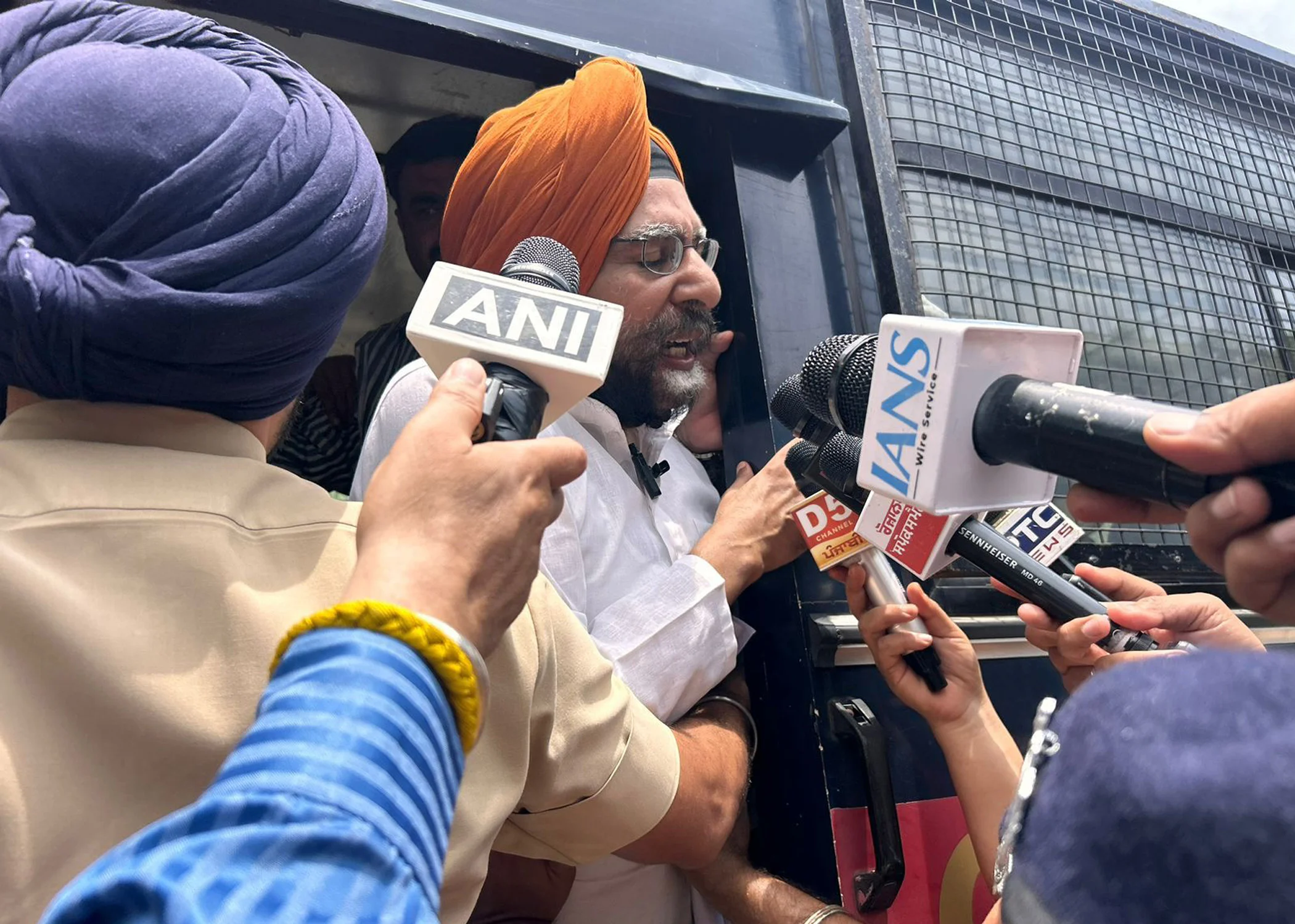 Dr. Raju Detained After Protest Demanding Holy City Status for Amritsar, Action on Drug Menace