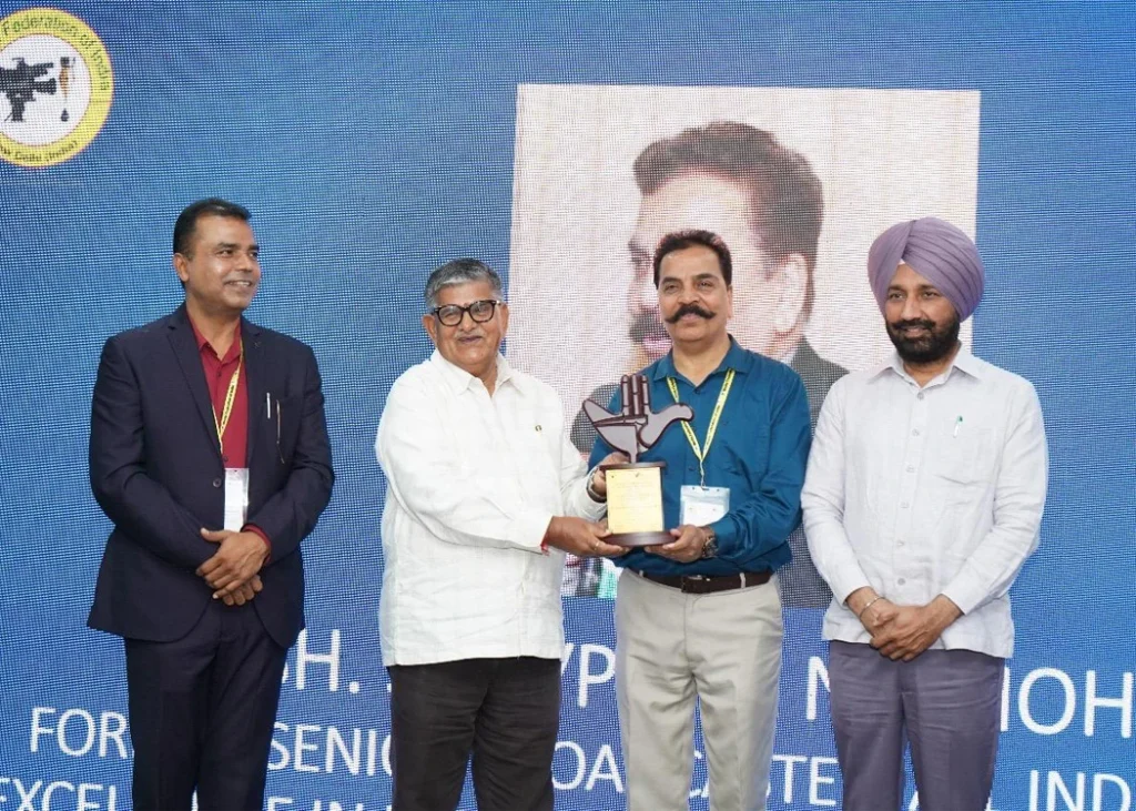 Sarvapriya Nirmohi Honoured by Punjab Governor for Excellence in Radio Broadcasting & Anchoring