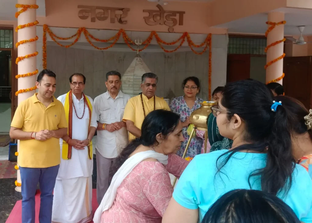 Sawans Second Monday 1 Darpan Chandigarh Sawan's Second Monday