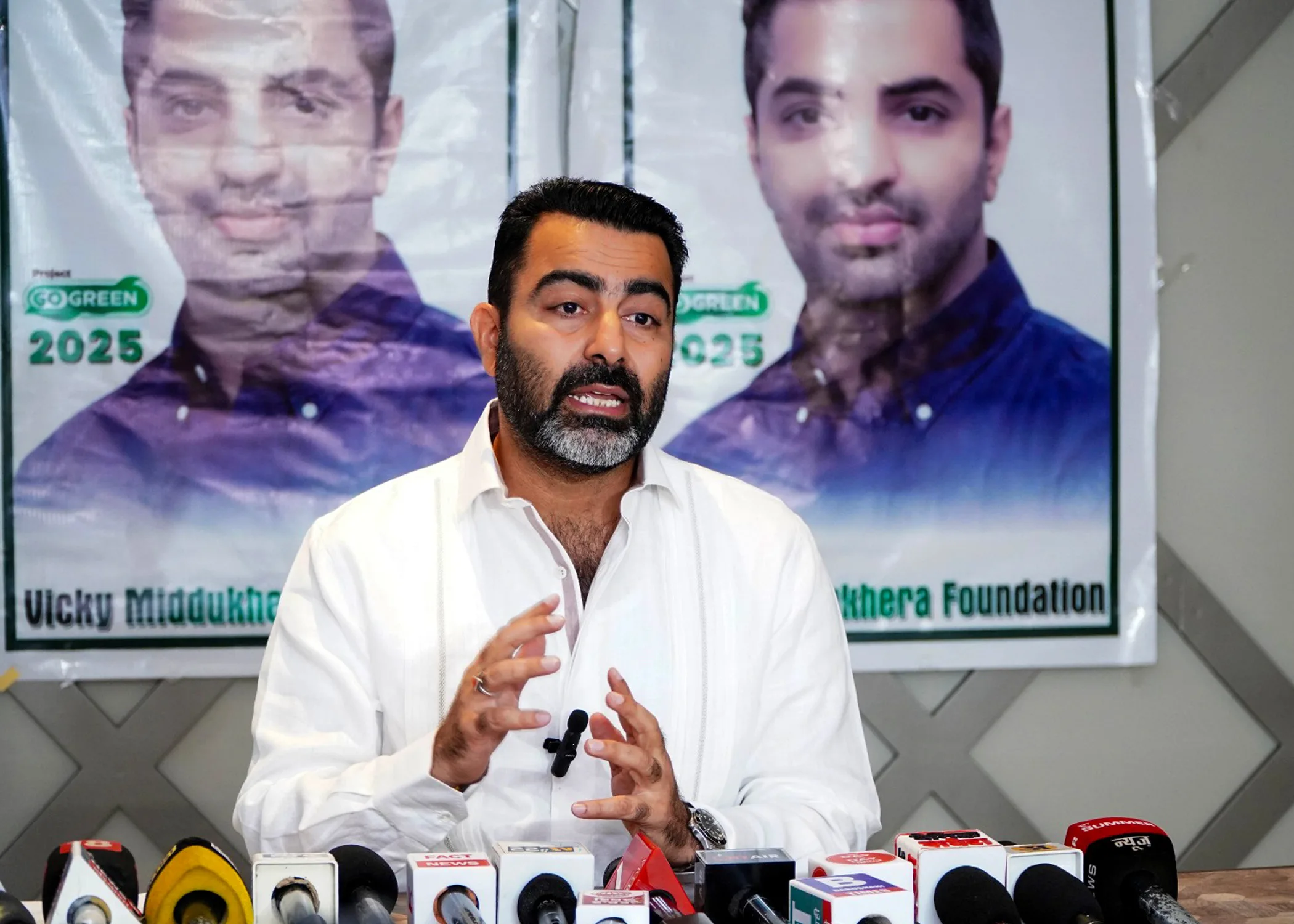 Vicky Middukhera Foundation to Plant 50,000 Trees Across Punjab in 2025